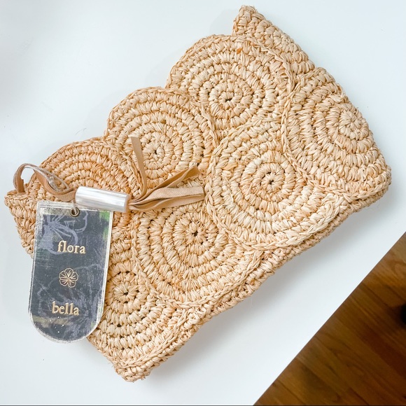 Flora Bella Handbags - Flora Bella Clutch New With Tags